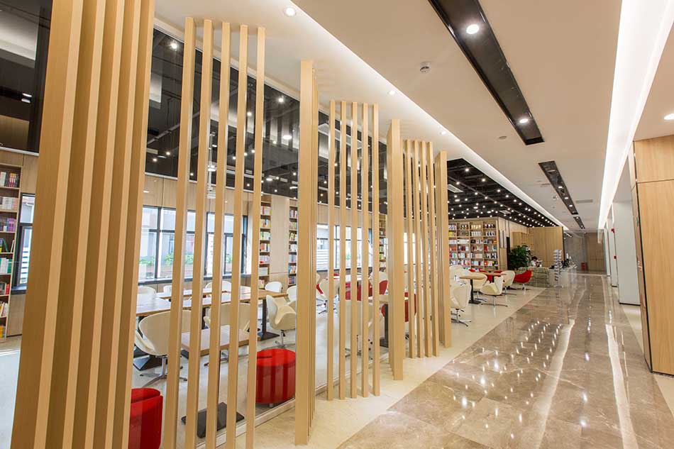 岳的大肥坹毛茸茸